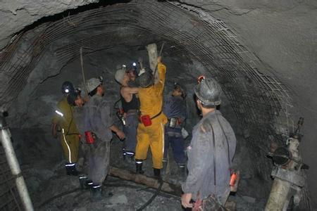 虹口工程爆破中的危险因素分析以及应对工程爆破危险的措施